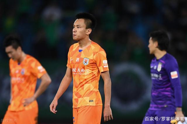 男篮输乌拉圭19分，后场哑火引发召回呼声